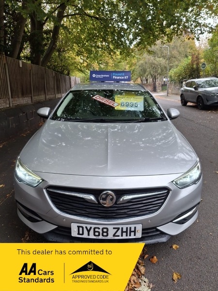 Used Vauxhall Insignia 2018 for sale - 76304523: Photo 1