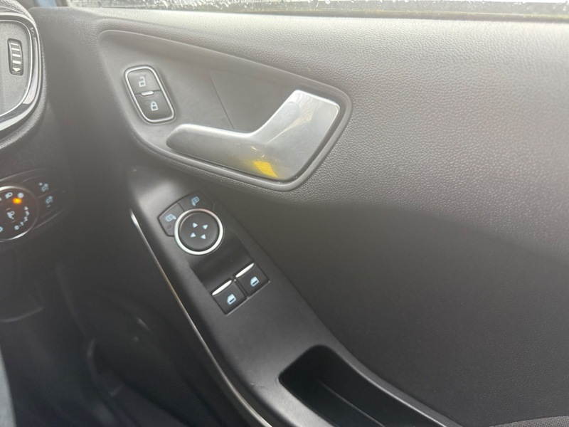 Used Ford Fiesta 2019 for sale - 77277019: Photo 11