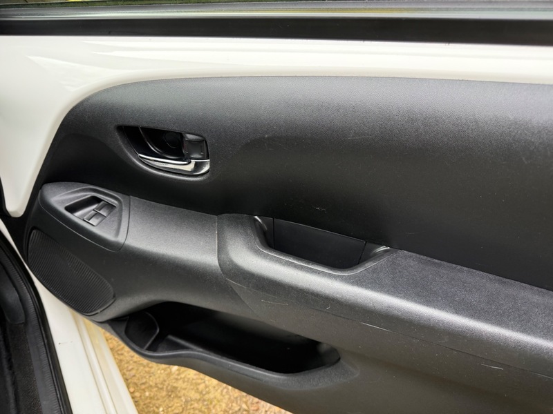 Used Toyota AYGO 2016 for sale - 78031308: Photo 5