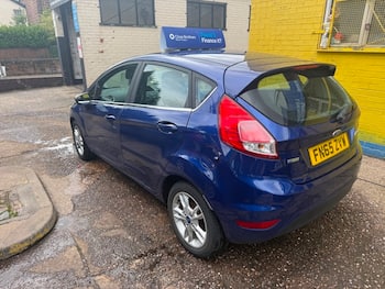 Used Ford Fiesta 2015 for sale - 79739076: Photo