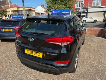 Used Hyundai TUCSON 2018 for sale - 79507244: Photo