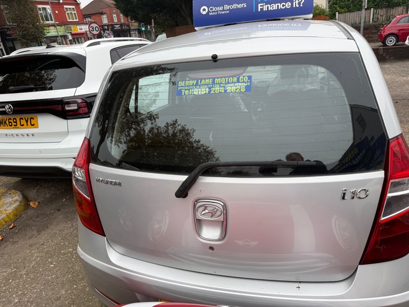 Used Hyundai i10 2013 for sale - 76267580: Photo 3