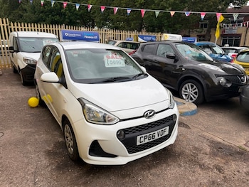 Used Hyundai i10 2017 for sale - 79359462: Photo