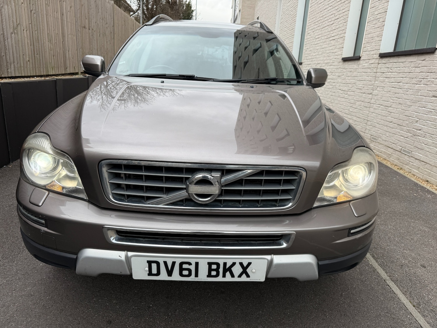 Used Volvo XC90 2011 for sale - 77687955: Photo 3