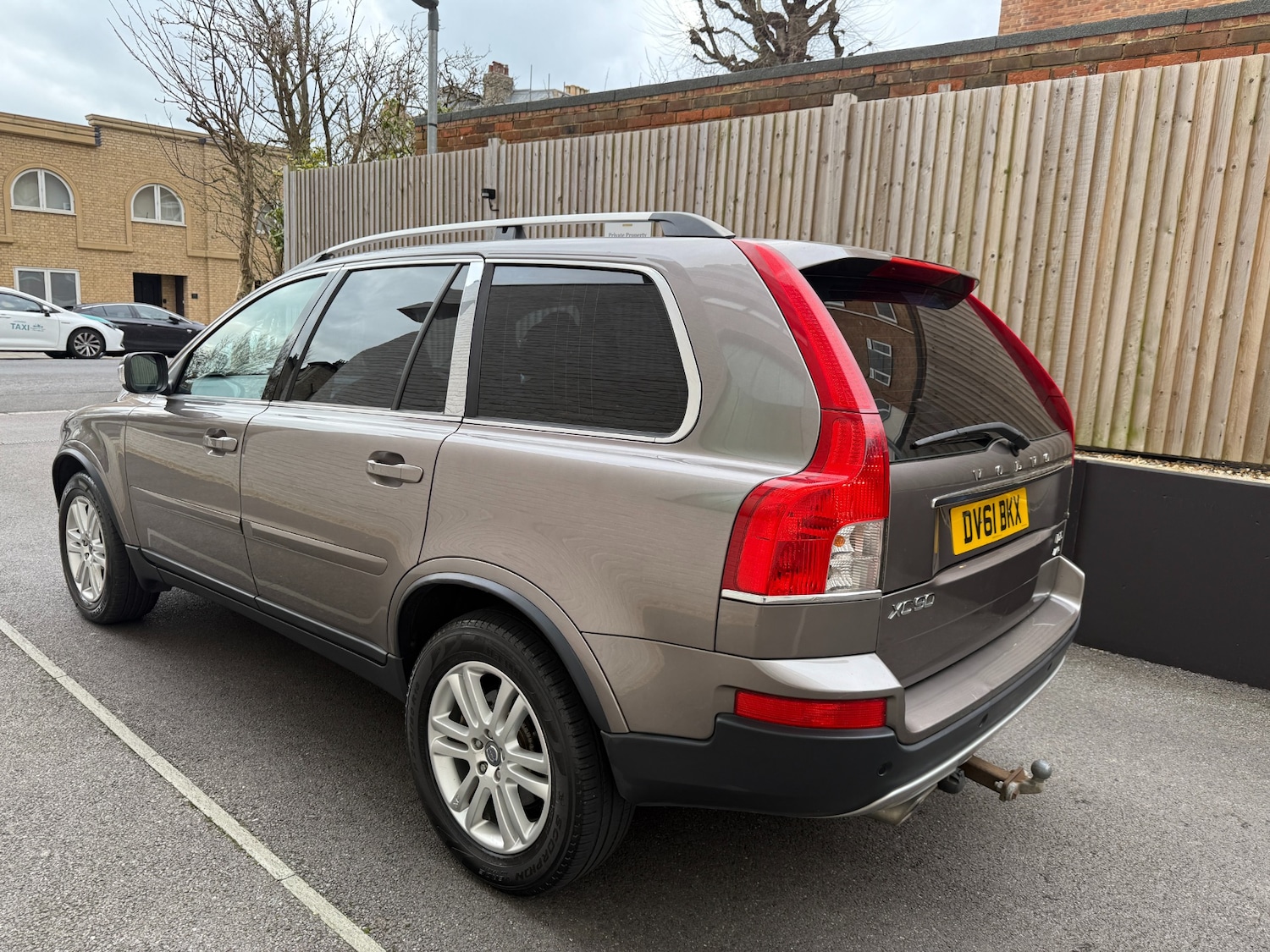 Used Volvo XC90 2011 for sale - 77687955: Photo 4