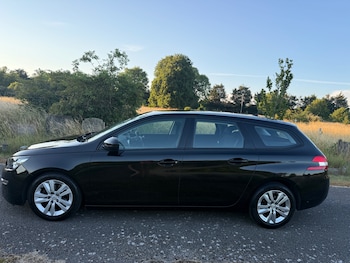 Used Peugeot 308 2015 for sale - 79180011: Photo