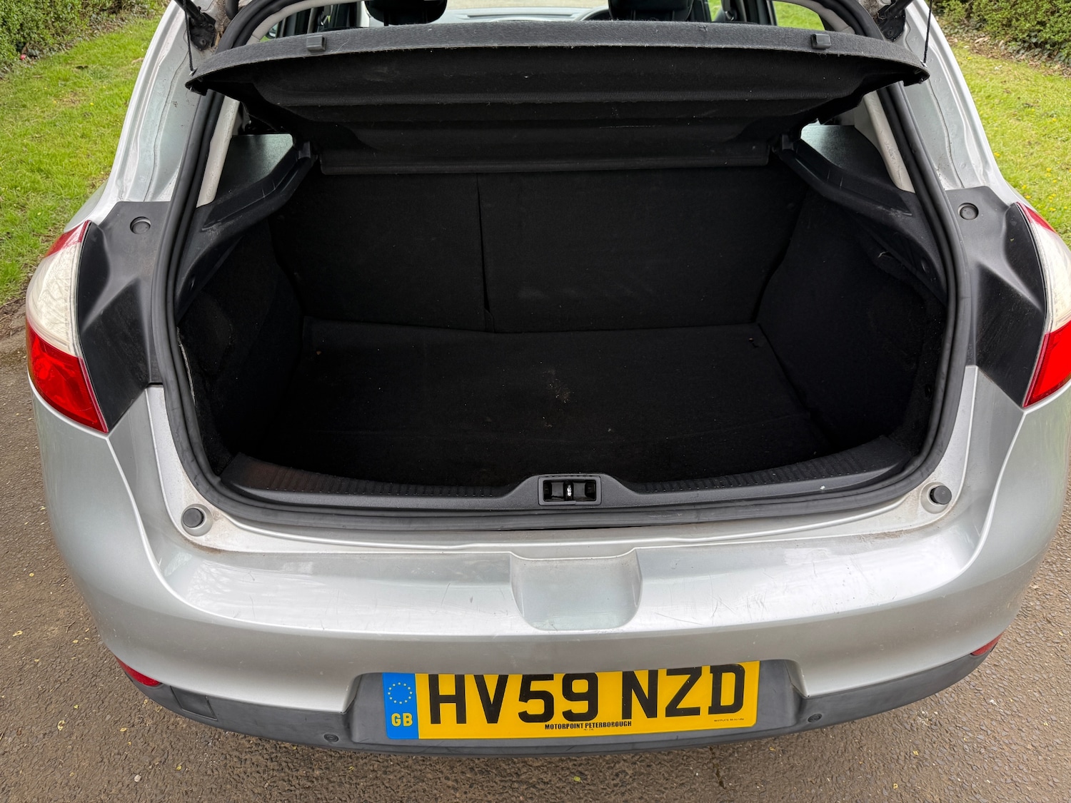 Used Renault Megane 2009 for sale - 78133490: Photo 5