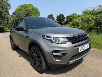 Used Land Rover Discovery Sport 2017 for sale - 78693573: Photo