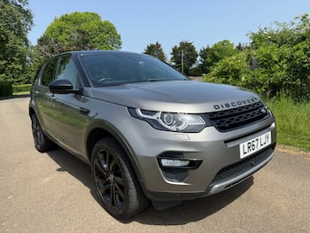 Used Land Rover Discovery Sport 2017 for sale - 79828405: Photo