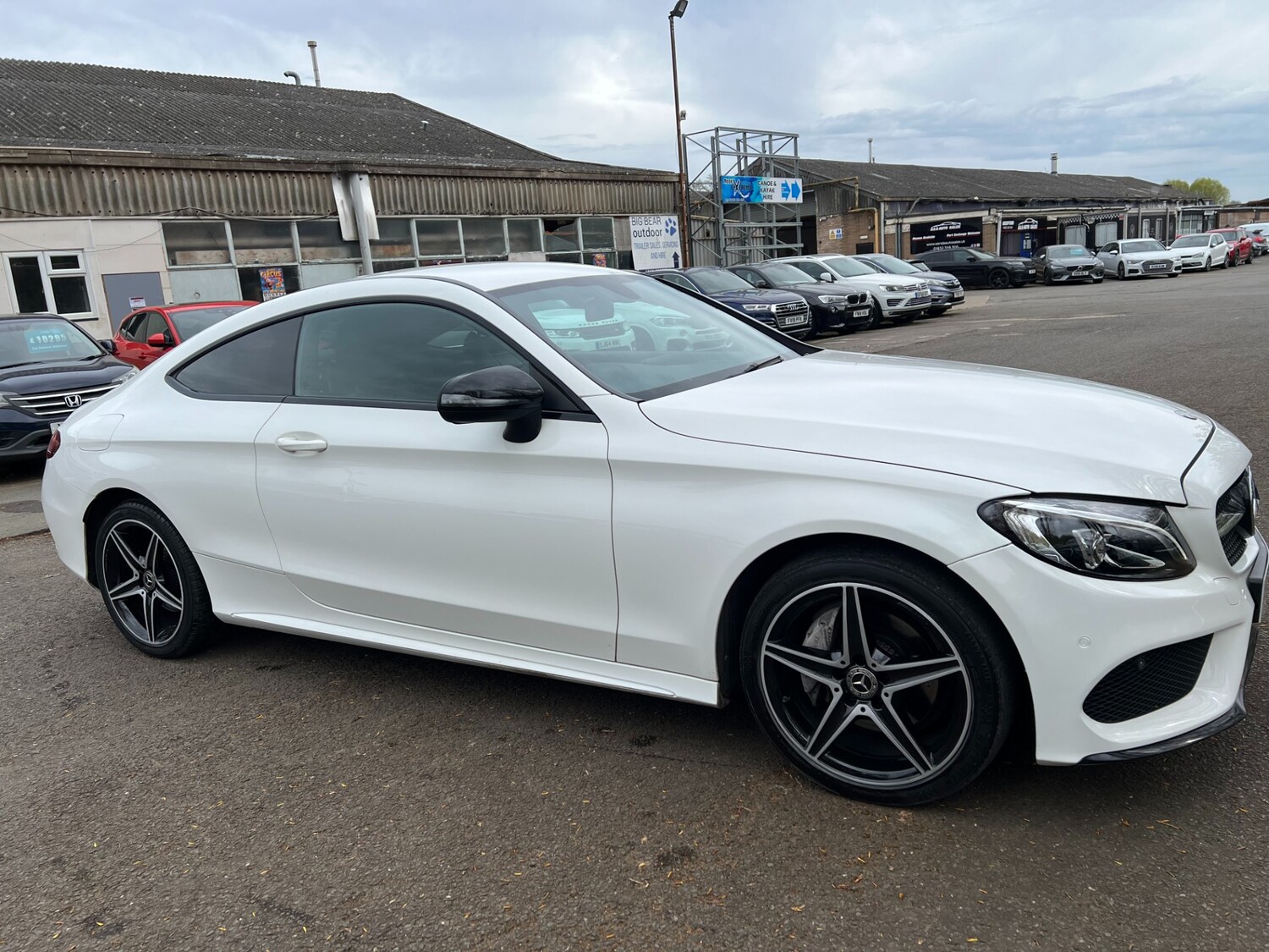 Used Mercedes-Benz C Class 2017 for sale - 78190944: Photo 11