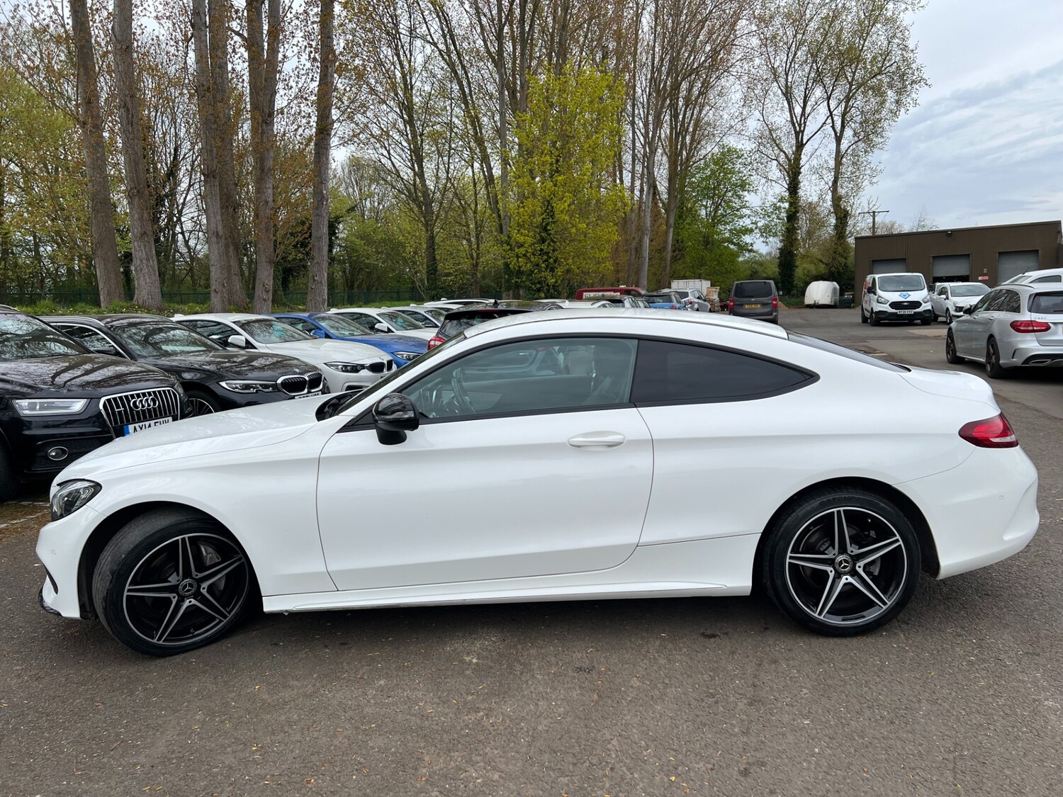 Used Mercedes-Benz C Class 2017 for sale - 78190944: Photo 8