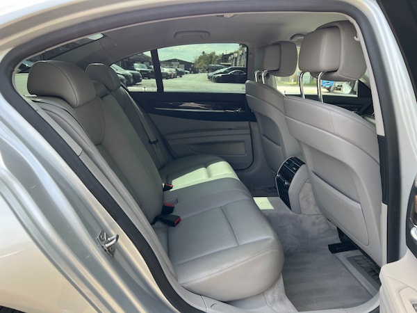 Used BMW 7 Series 2010 for sale - 74588163: Photo 17