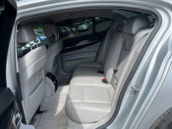 Used BMW 7 Series 2010 for sale - 74588163: Photo 32