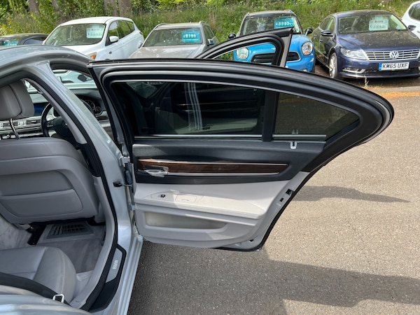 Used BMW 7 Series 2010 for sale - 74588163: Photo 37