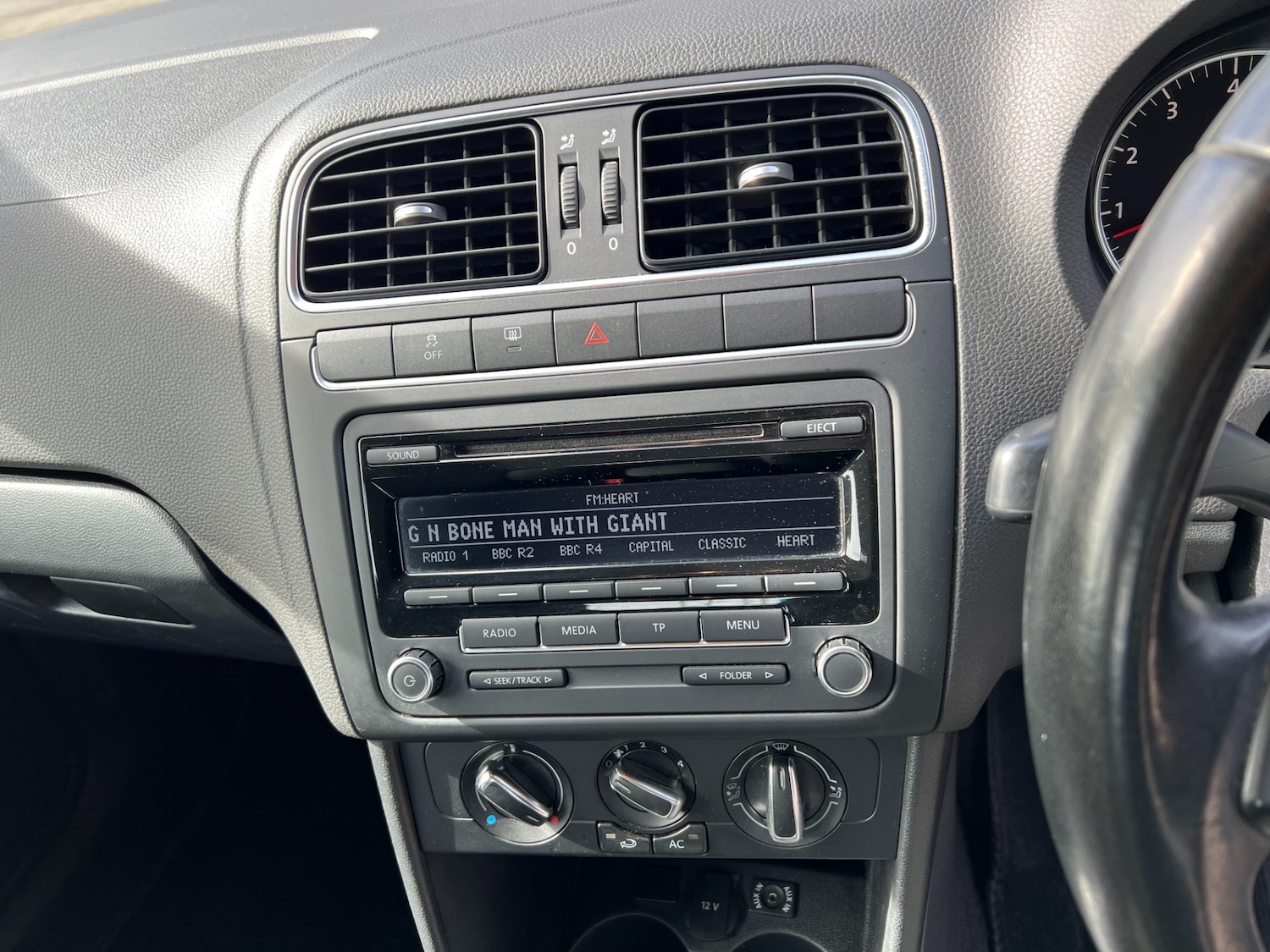 Used Volkswagen Polo 2012 for sale - 77877404: Photo 16