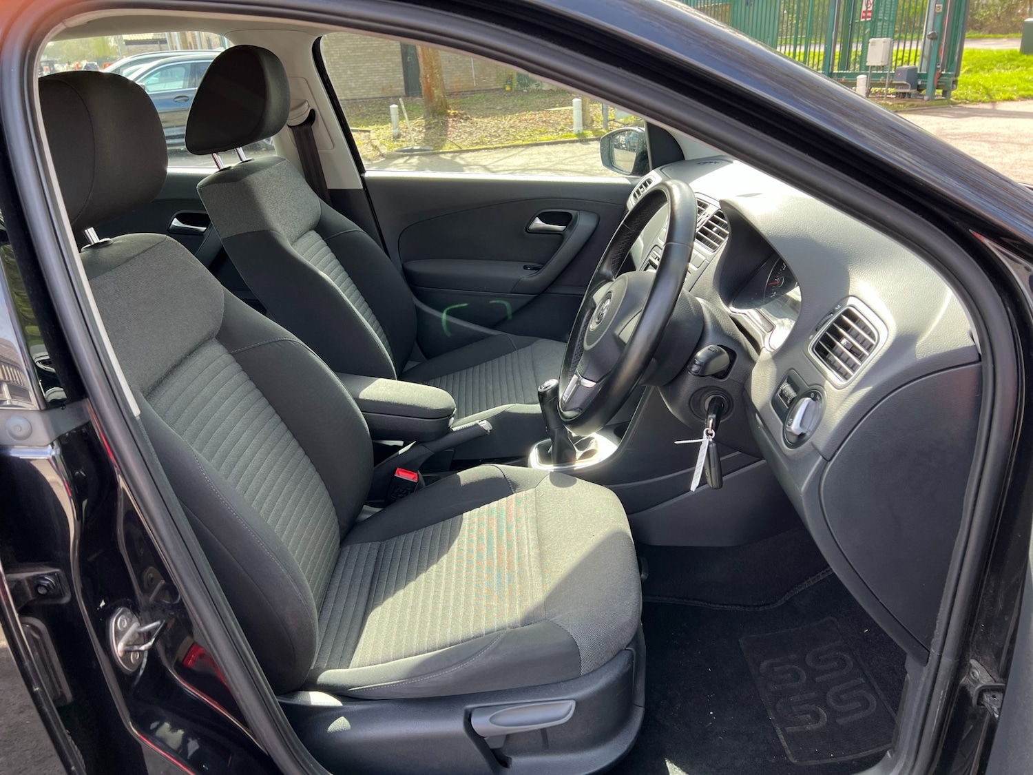 Used Volkswagen Polo 2012 for sale - 77877404: Photo 19