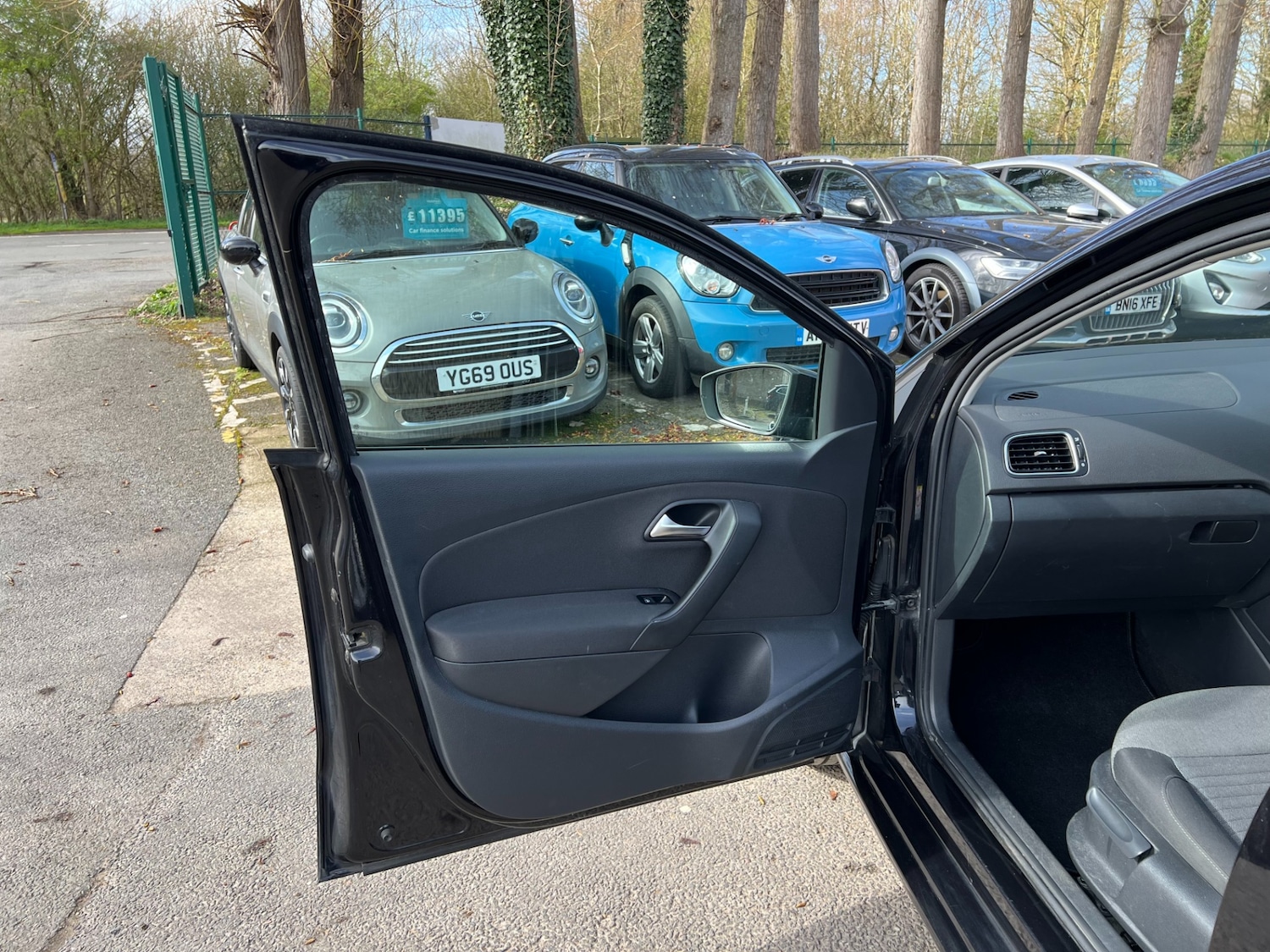 Used Volkswagen Polo 2012 for sale - 77877404: Photo 26