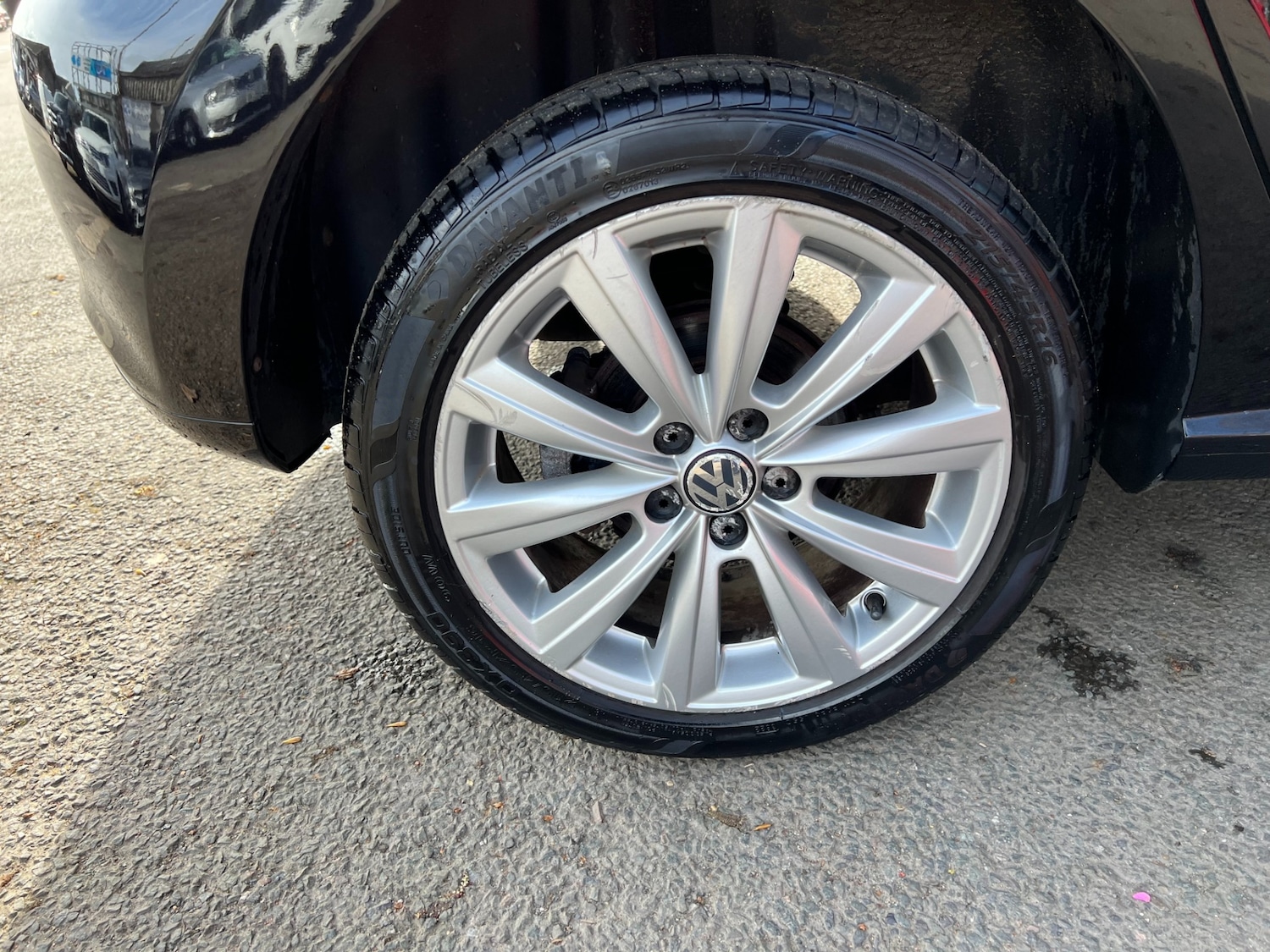 Used Volkswagen Polo 2012 for sale - 77877404: Photo 32