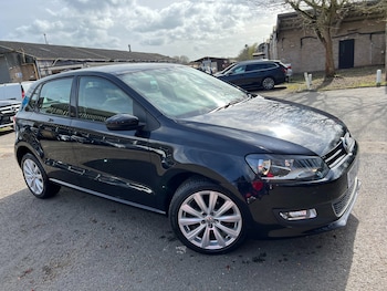 Used Volkswagen Polo 2012 for sale - 77877404: Photo