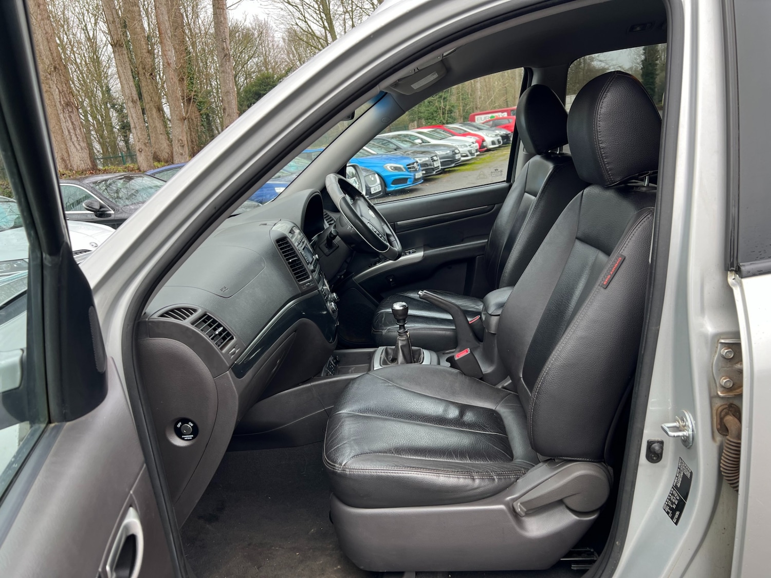 Used Hyundai Santa Fe 2011 for sale - 77245864: Photo 14