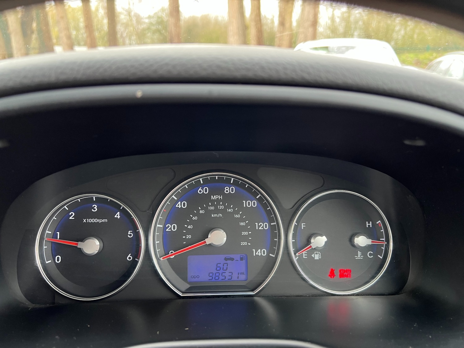 Used Hyundai Santa Fe 2011 for sale - 77245864: Photo 38