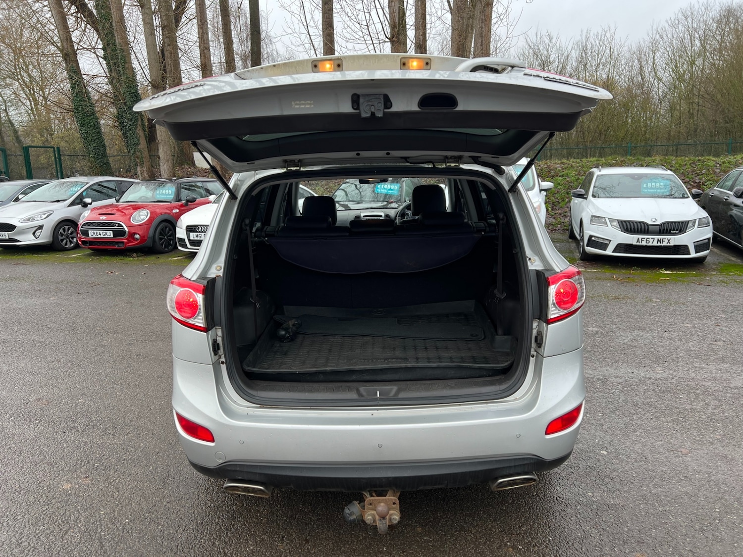 Used Hyundai Santa Fe 2011 for sale - 77245864: Photo 7