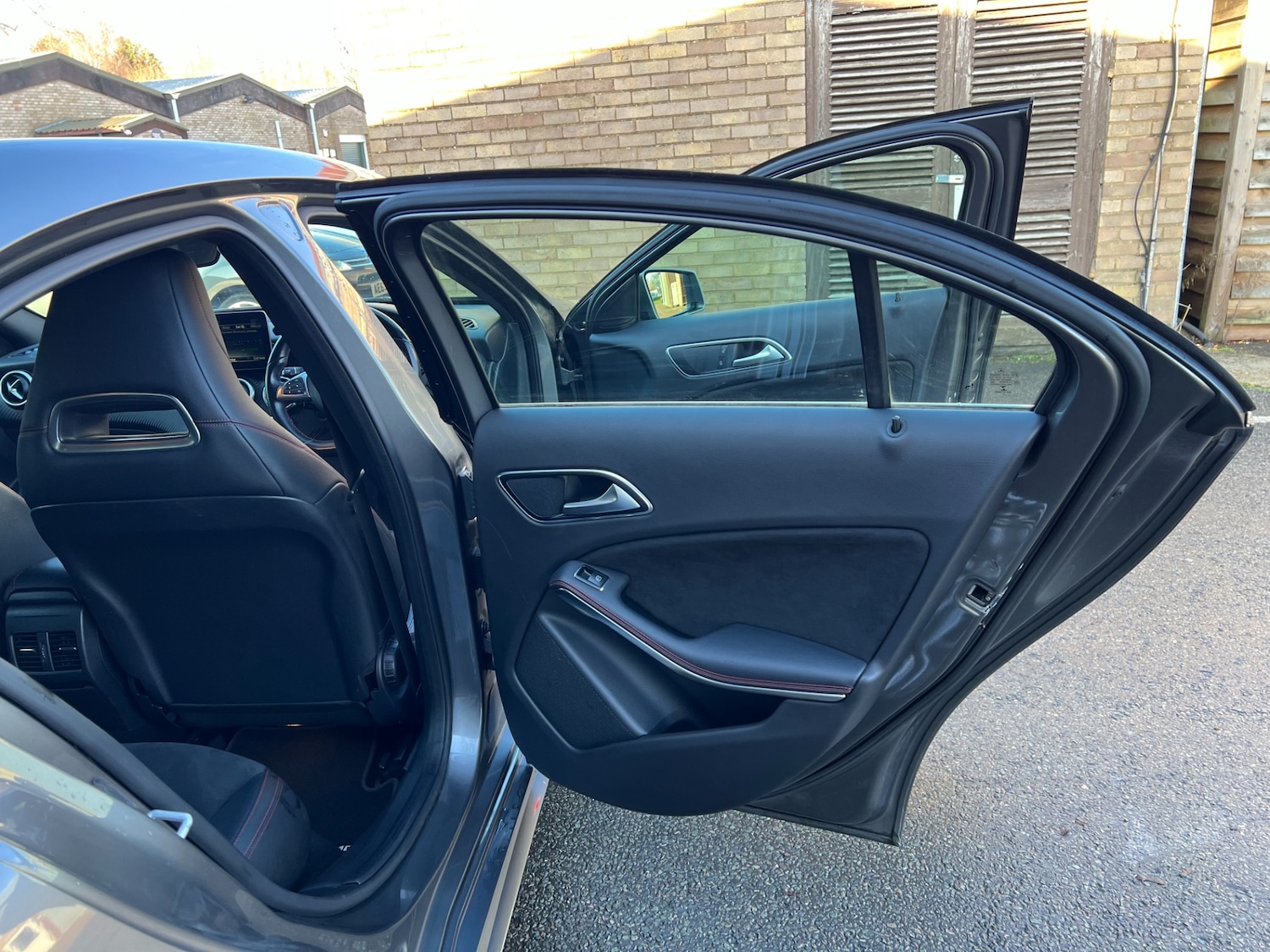 Used Mercedes-Benz A-Class 2017 for sale - 77223288: Photo 33