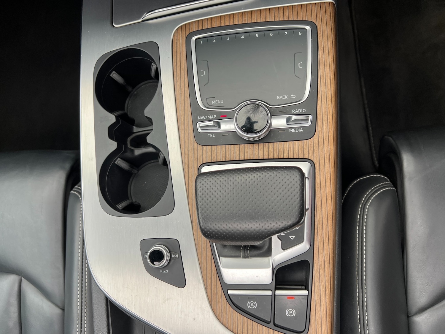 Used Audi Q7 2015 for sale - 77606828: Photo 24