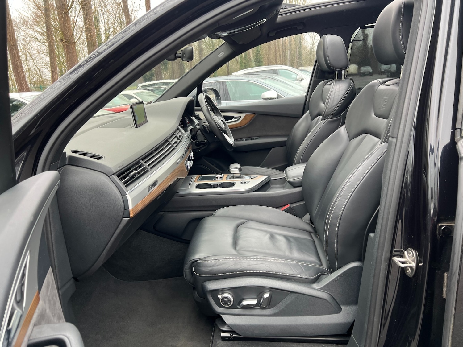 Used Audi Q7 2015 for sale - 77606828: Photo 27