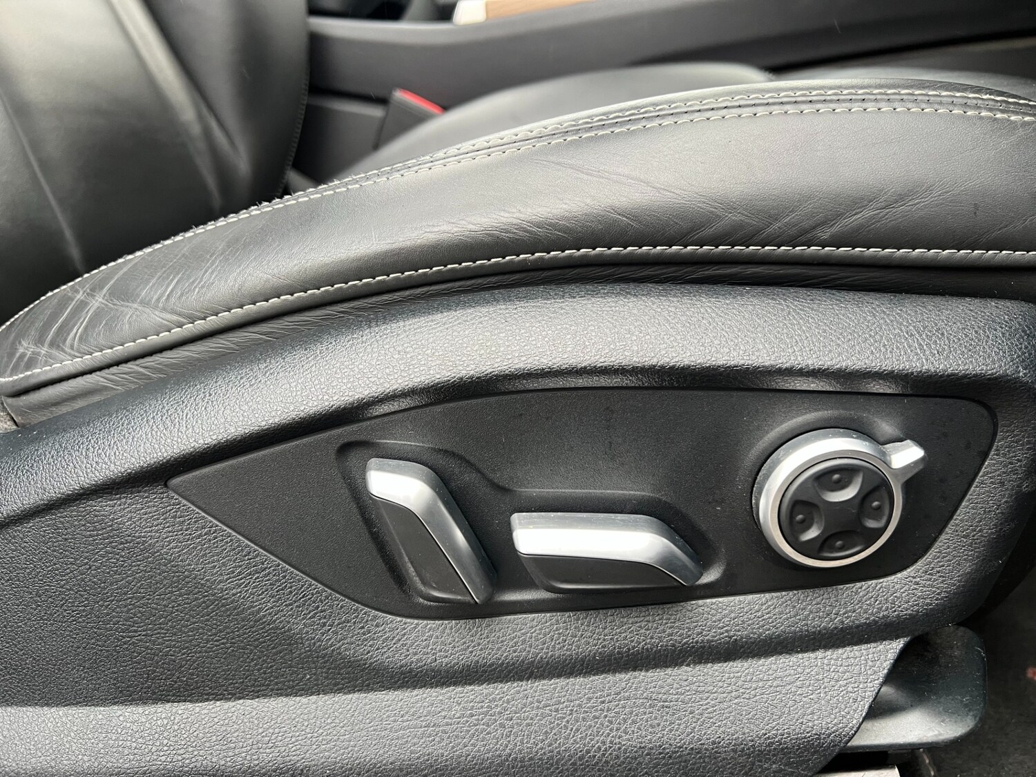 Used Audi Q7 2015 for sale - 77606828: Photo 31