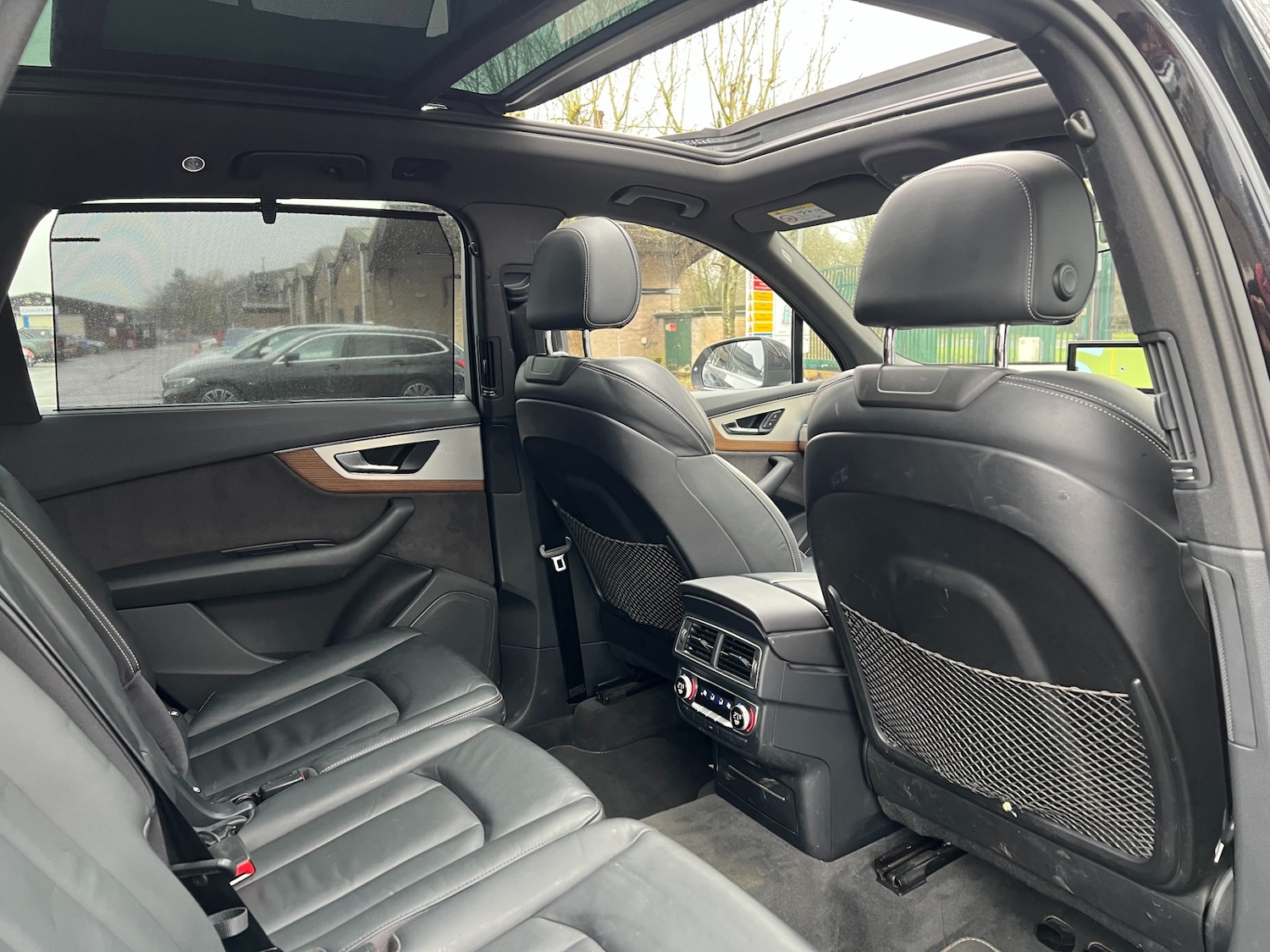 Used Audi Q7 2015 for sale - 77606828: Photo 34