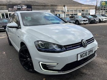 Used Volkswagen Golf 2016 for sale - 79674299: Photo