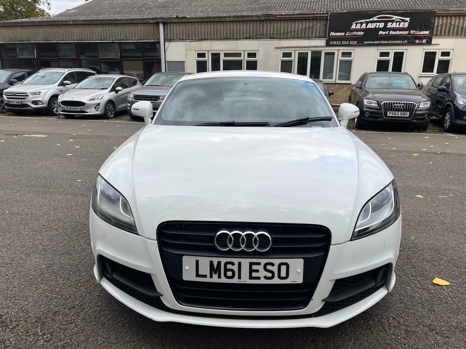 Used Audi TT 2011 for sale - 76208993: Photo 2