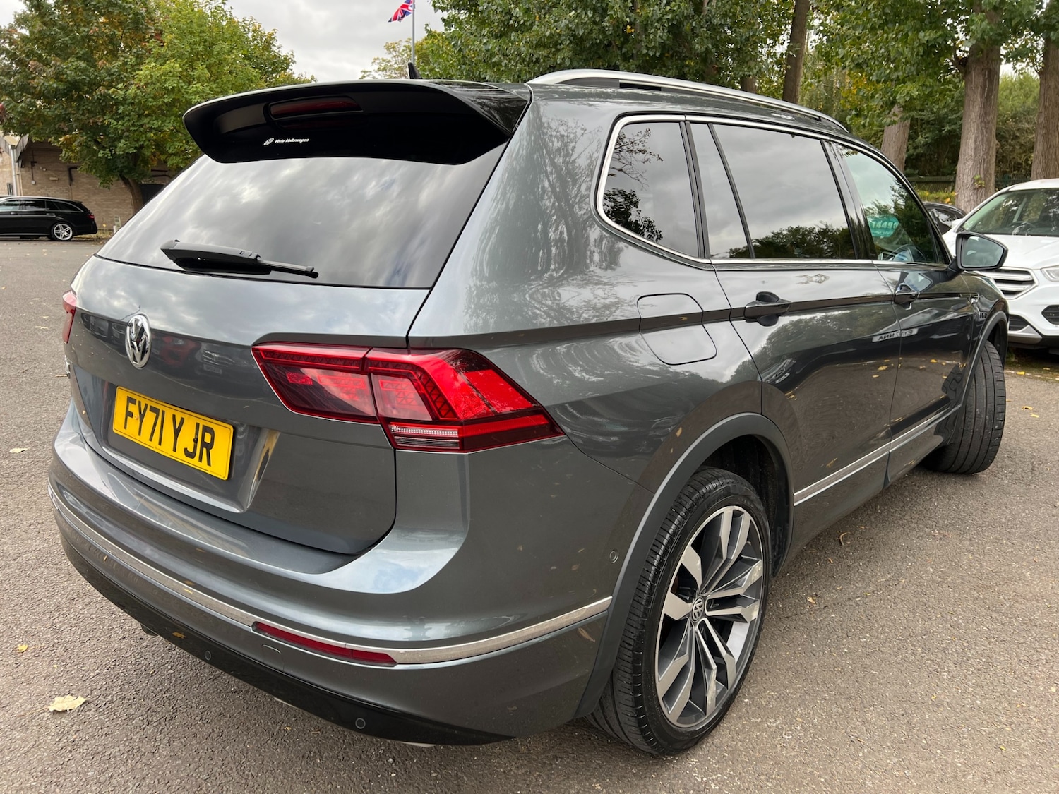 Used Volkswagen Tiguan Allspace 2021 for sale - 76207373: Photo 6
