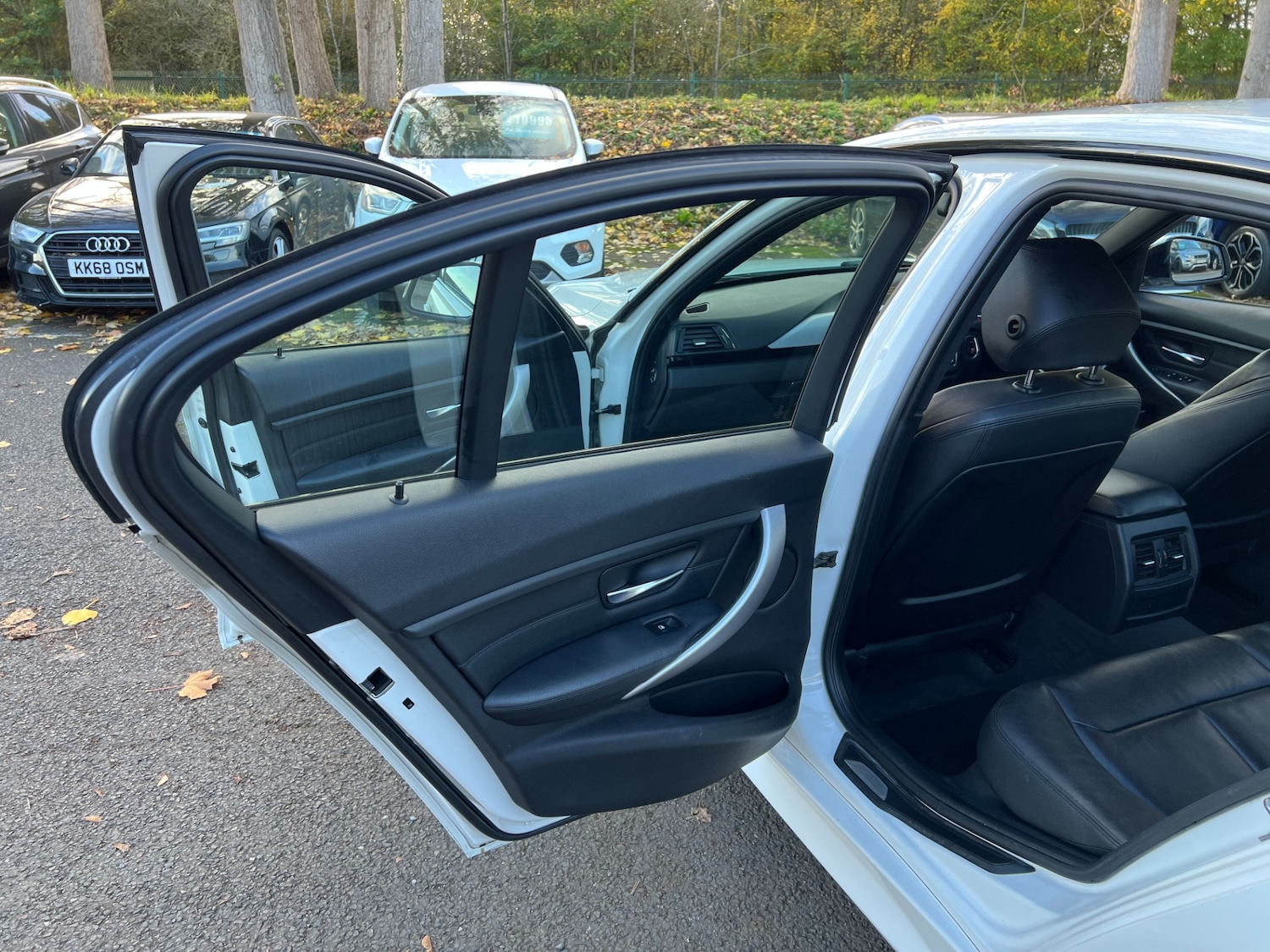 Used BMW 3 Series 2013 for sale - 76466131: Photo 30