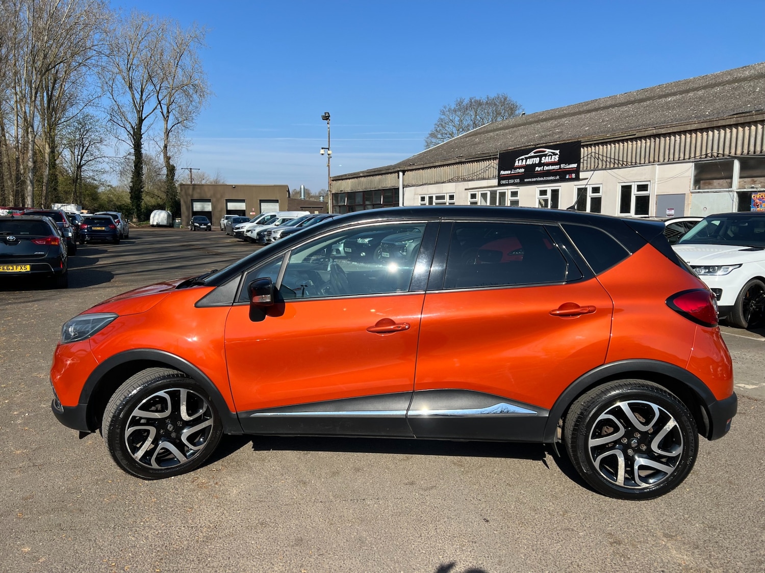Used Renault Captur 2015 for sale - 77947312: Photo 10