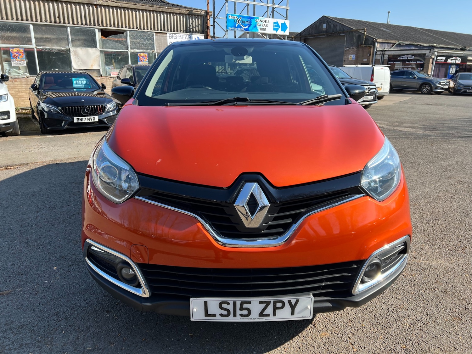 Used Renault Captur 2015 for sale - 77947312: Photo 2