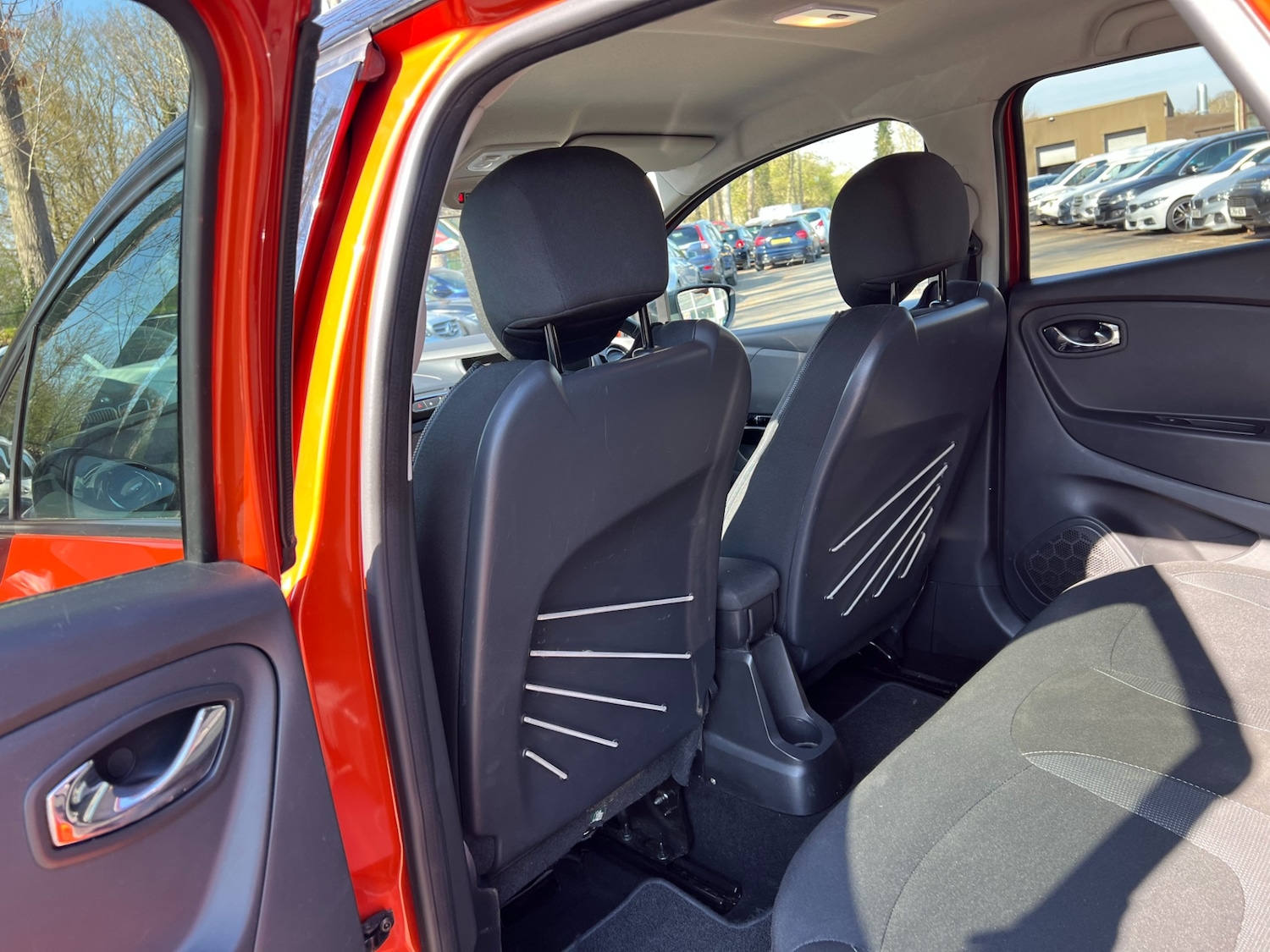 Used Renault Captur 2015 for sale - 77947312: Photo 28