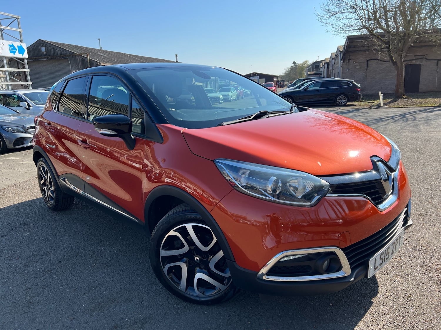 Used Renault Captur 2015 for sale - 77947312: Photo 3