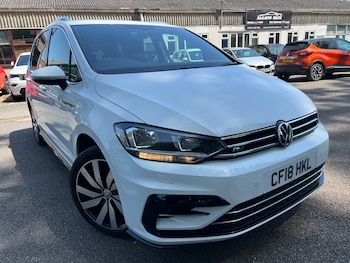 Used Volkswagen Touran 2018 for sale - 78995440: Photo
