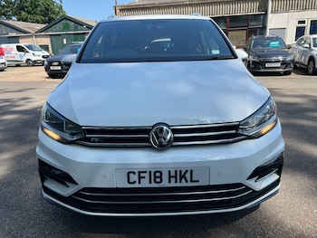 Used Volkswagen Touran 2018 for sale - 78995440: Photo