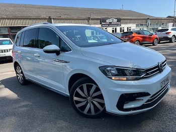 Used Volkswagen Touran 2018 for sale - 78995440: Photo