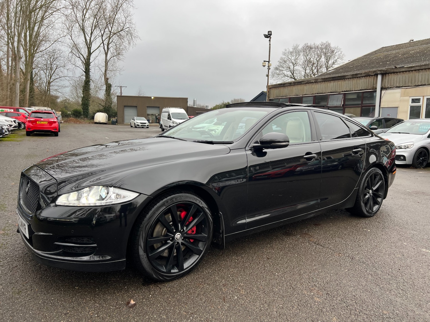 Used Jaguar XJ 2013 for sale - 77248024: Photo 13