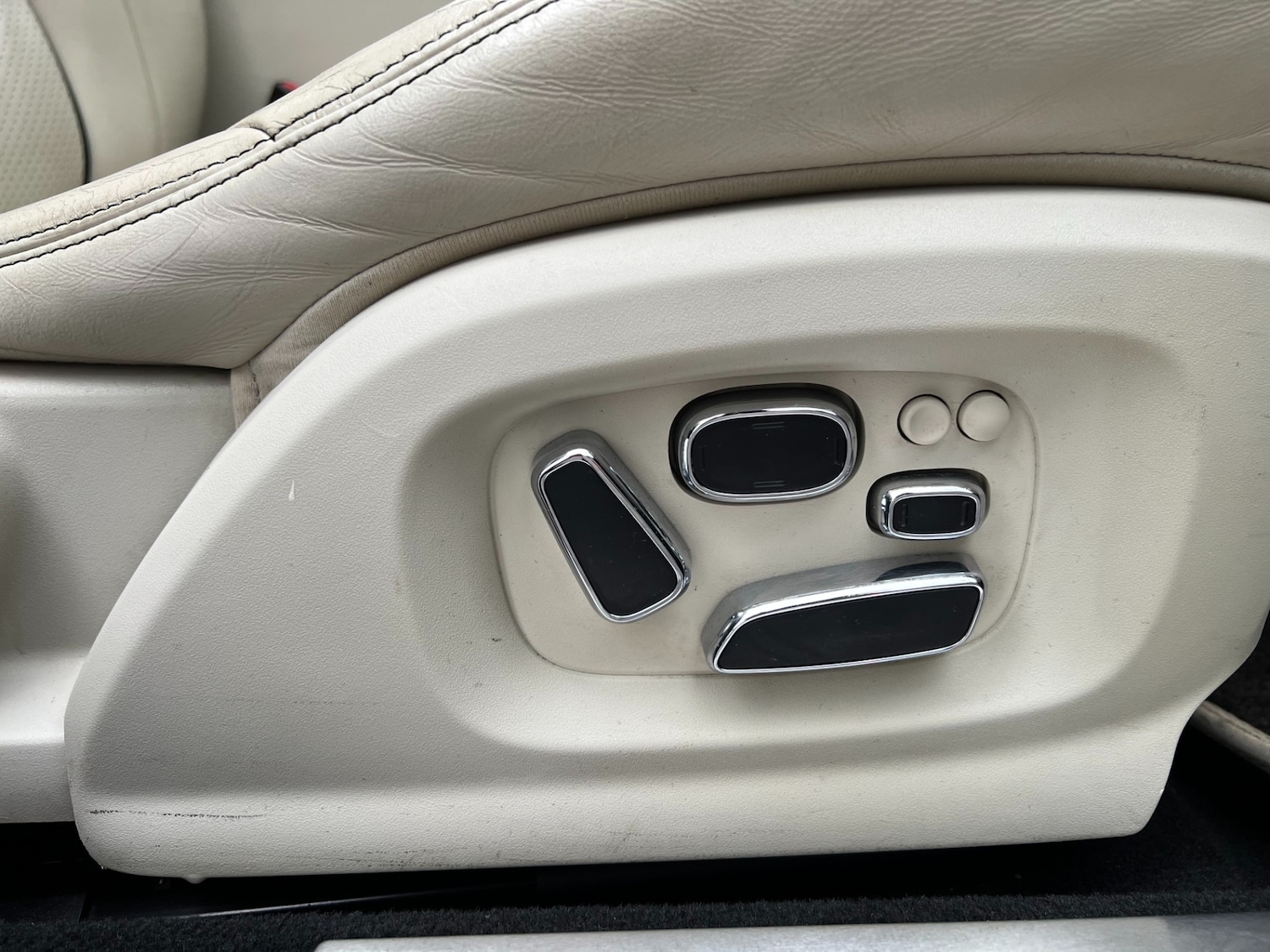 Used Jaguar XJ 2013 for sale - 77248024: Photo 33