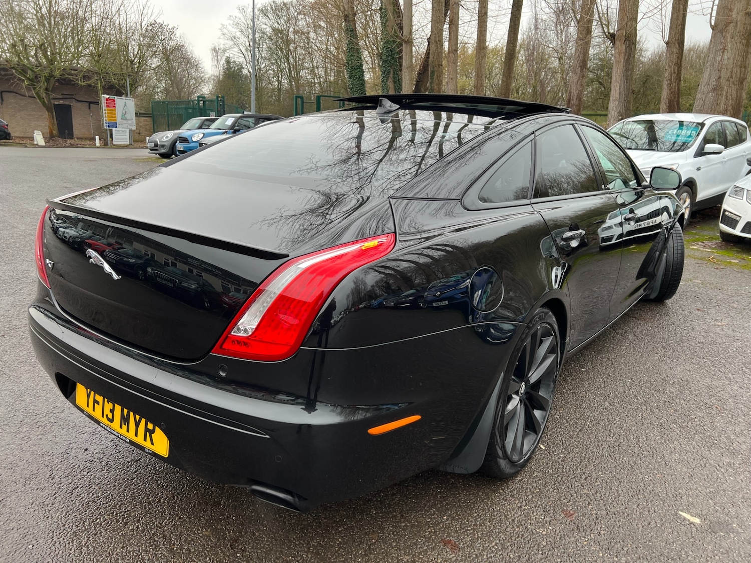 Used Jaguar XJ 2013 for sale - 77248024: Photo 7