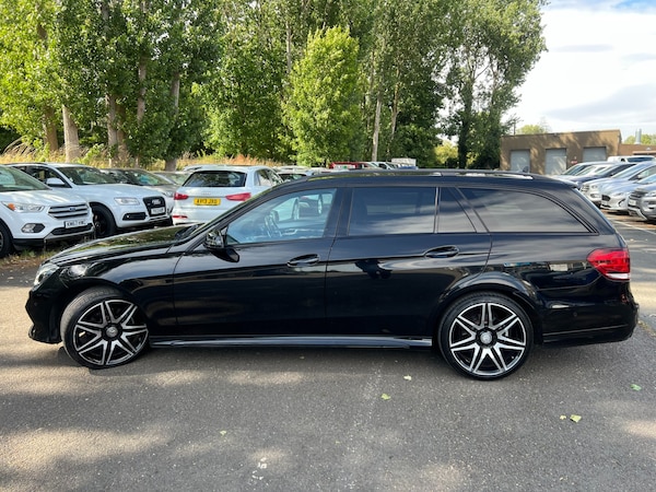 Used Mercedes-Benz E Class 2015 for sale - 75147950: Photo 11