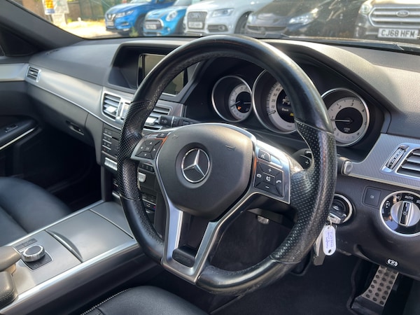 Used Mercedes-Benz E Class 2015 for sale - 75147950: Photo 15