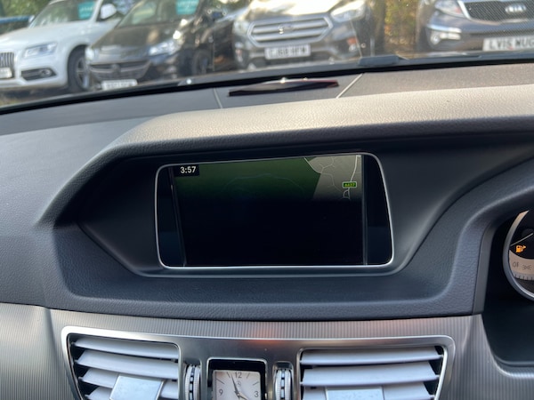 Used Mercedes-Benz E Class 2015 for sale - 75147950: Photo 37