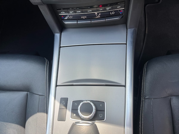Used Mercedes-Benz E Class 2015 for sale - 75147950: Photo 39