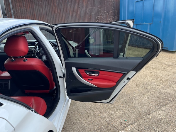 Used BMW 3 Series 2016 for sale - 76340304: Photo 30